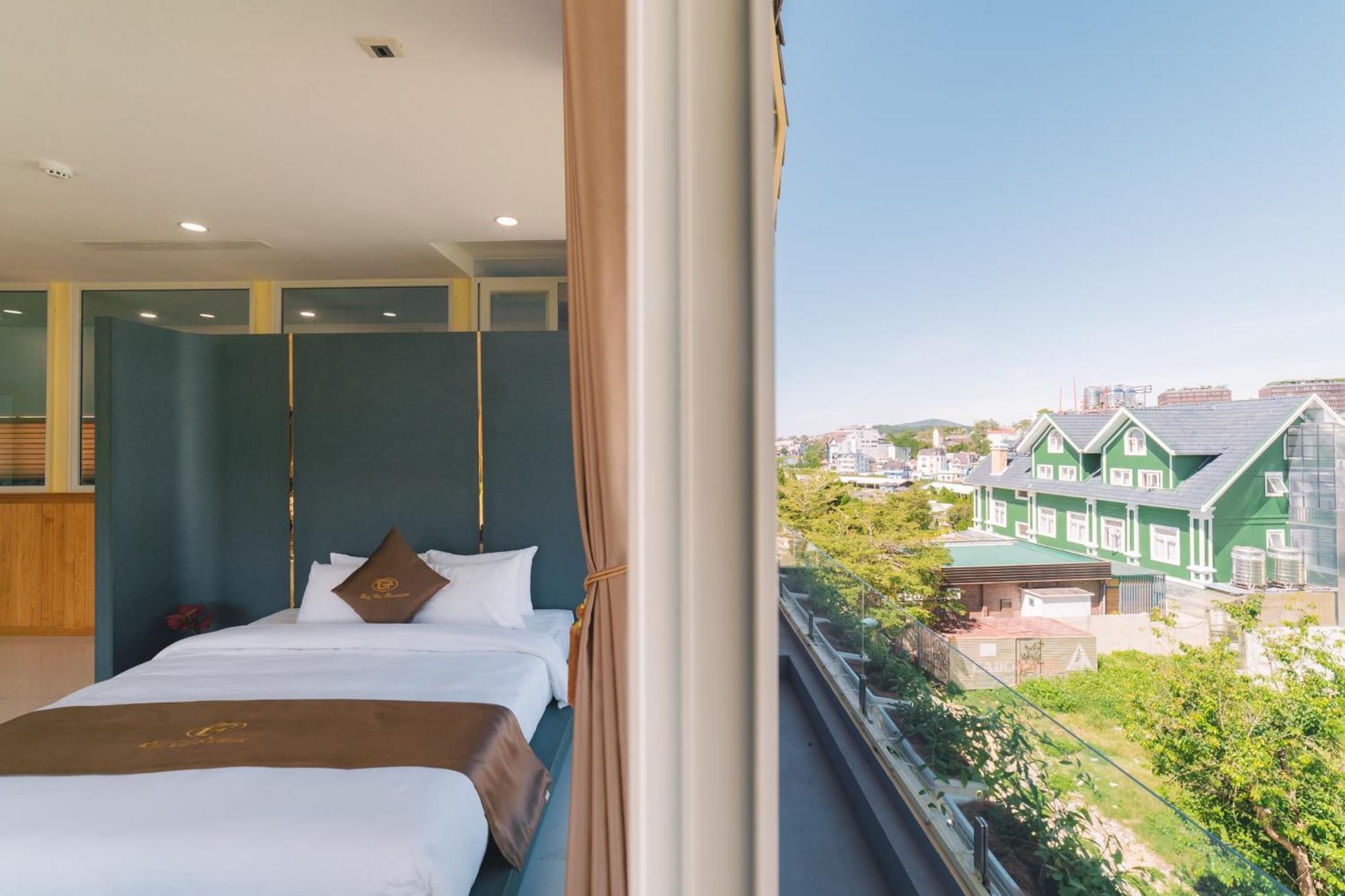 Quy Tai Premium Hotel Далат Экстерьер фото