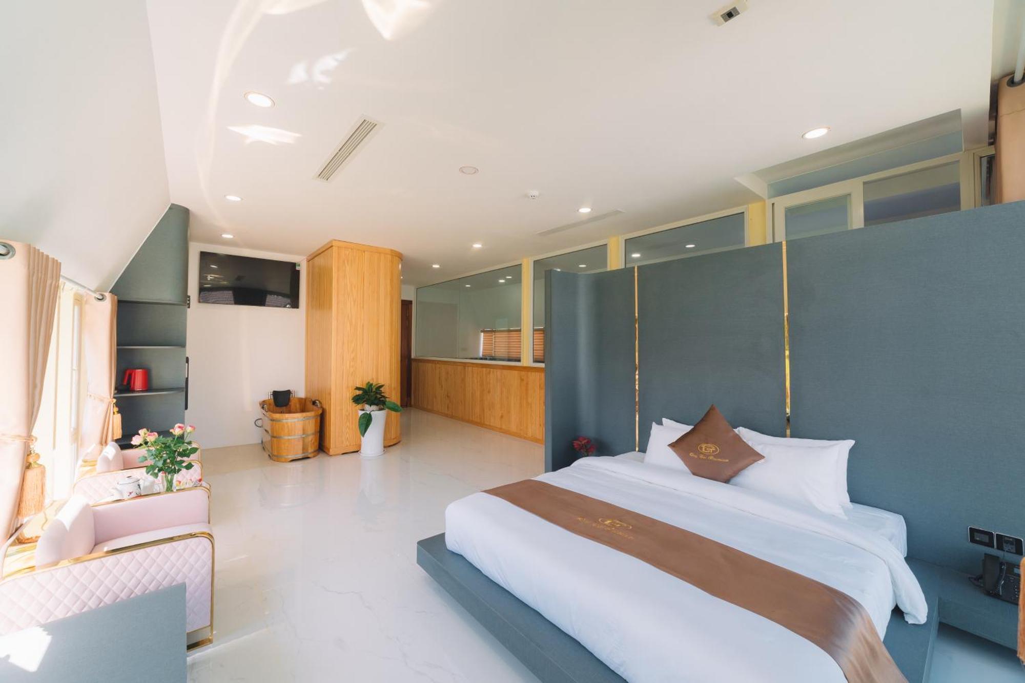 Quy Tai Premium Hotel Далат Экстерьер фото