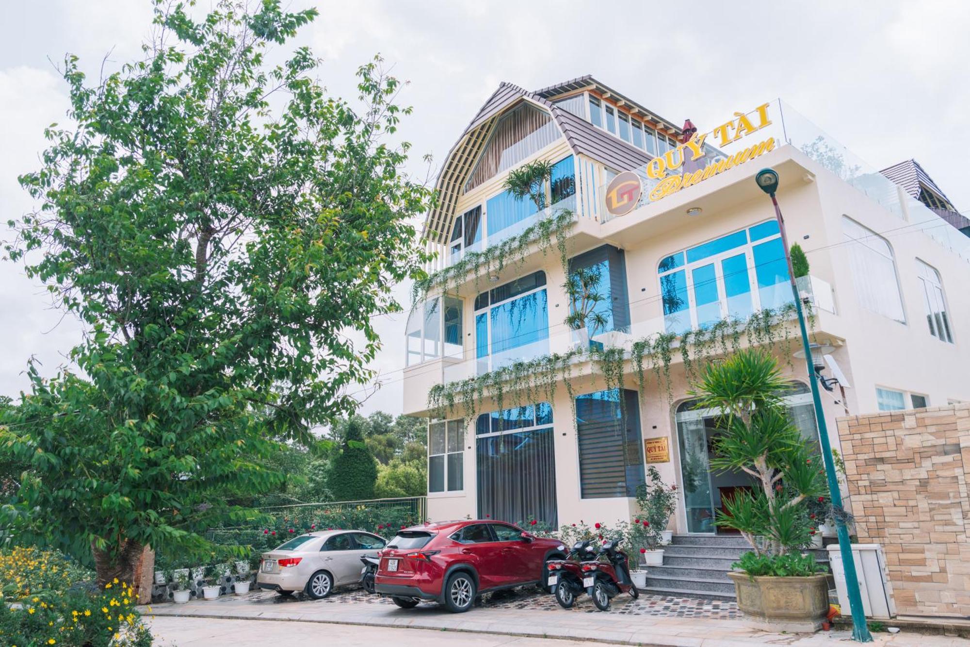 Quy Tai Premium Hotel Далат Экстерьер фото